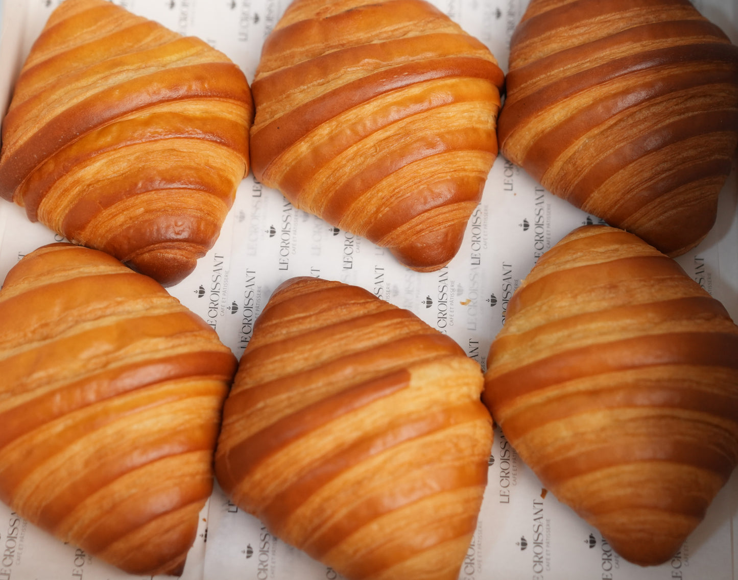 Box Plain Croissant