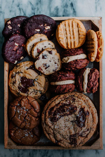 علبة من الكوكيز(Box of Cookies)